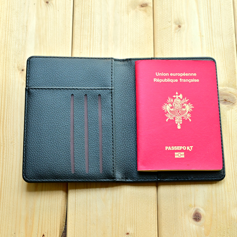 Couverture de passeport en mét - Travel Accessories Wallet avis et prix