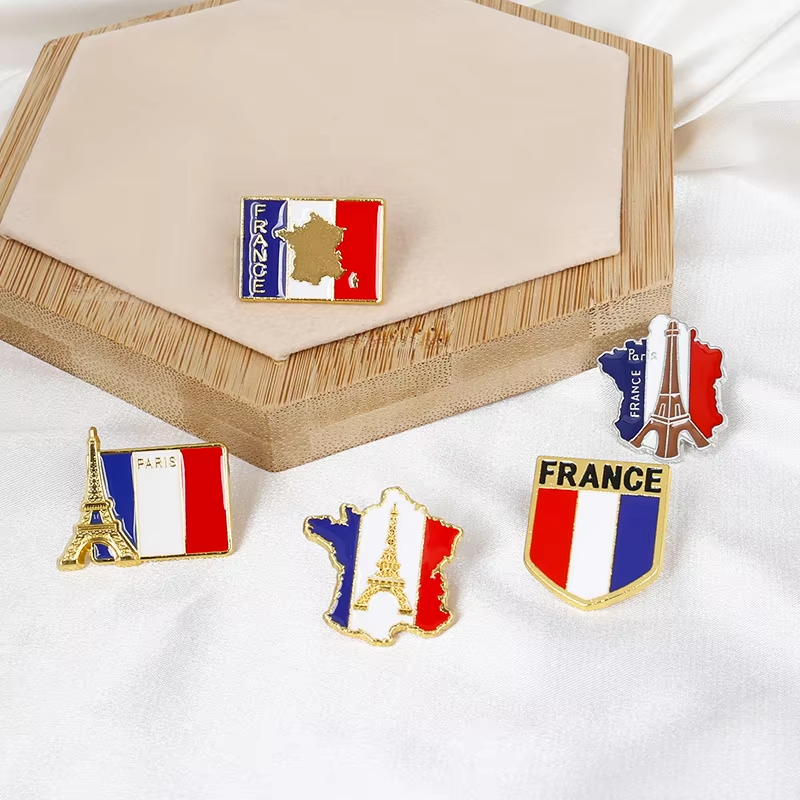Broches en émail drapeau franç - Travel Accessories Jewelry avis et prix